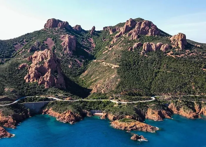 Cosy Dans L'esterel Proche Saint-Jean-de-l'Esterel