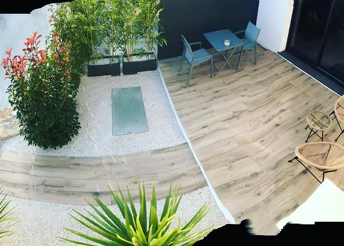 Cosy Dans L'esterel Proche شقة