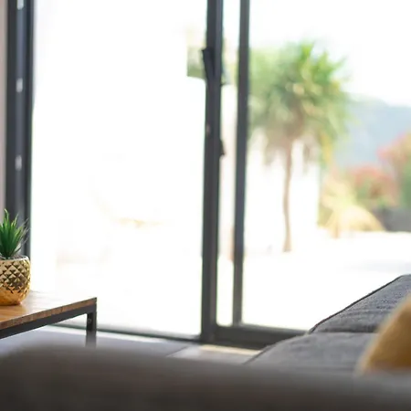 Cosy Dans L'esterel Proche شقة *
